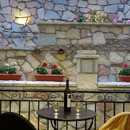Hotel Pitho Delphi Zewnętrze zdjęcie