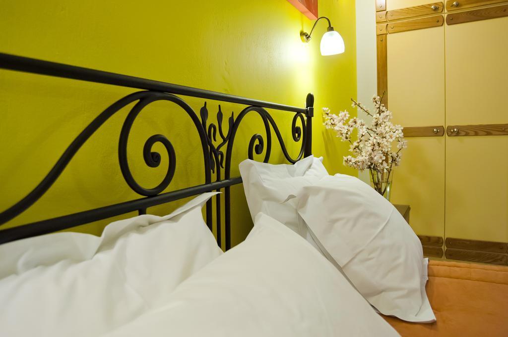 Hotel Pitho Delphi Zewnętrze zdjęcie